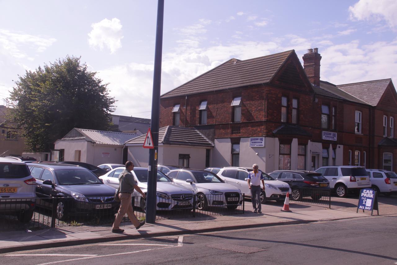 Raynscourt Lodge Great Yarmouth Exteriör bild