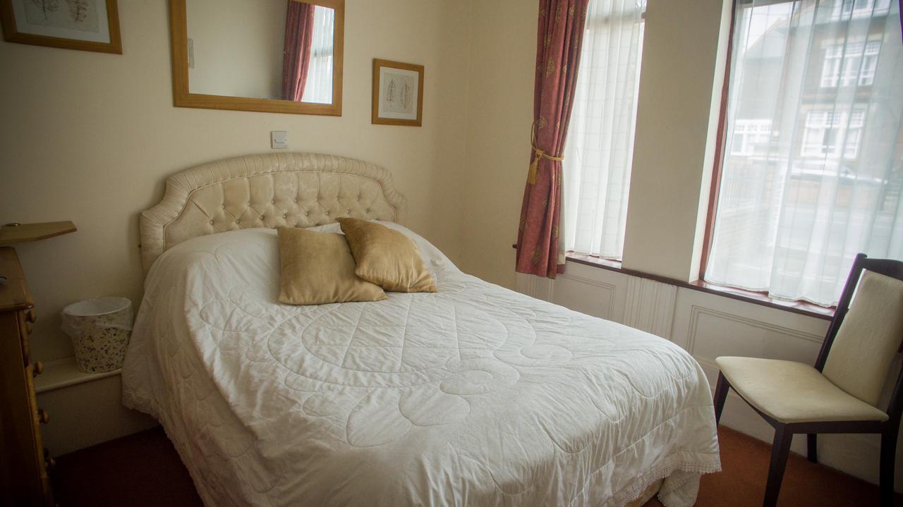 Raynscourt Lodge Great Yarmouth Exteriör bild